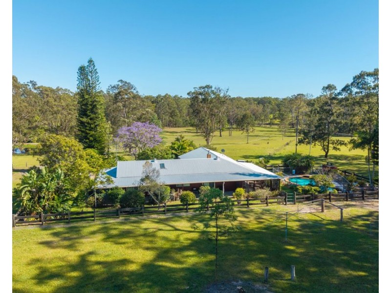 33 Berdette Lane, Kundabung NSW 2441