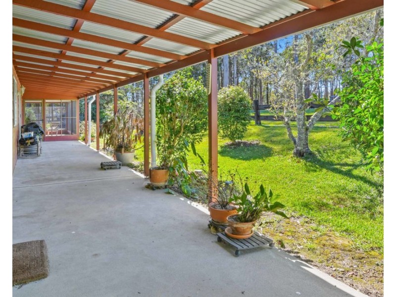 33 Berdette Lane, Kundabung NSW 2441