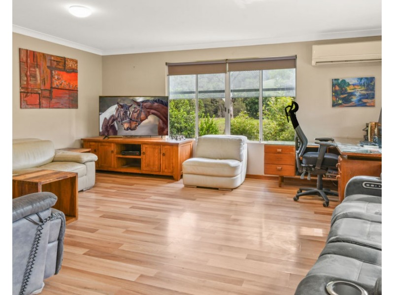 7366 Oxley Highway, Mount Seaview NSW 2446