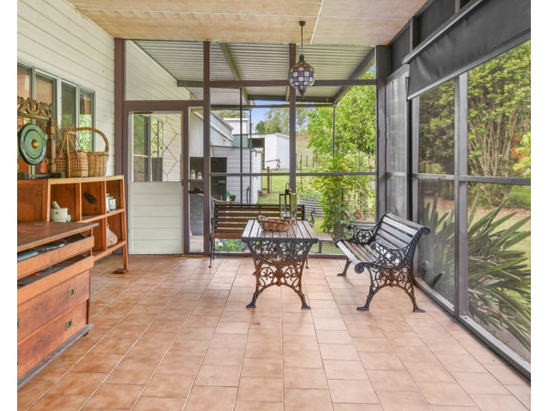 7366 Oxley Highway, Mount Seaview NSW 2446