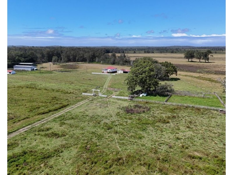 409 Mundays Lane, Limeburners Creek NSW 2444