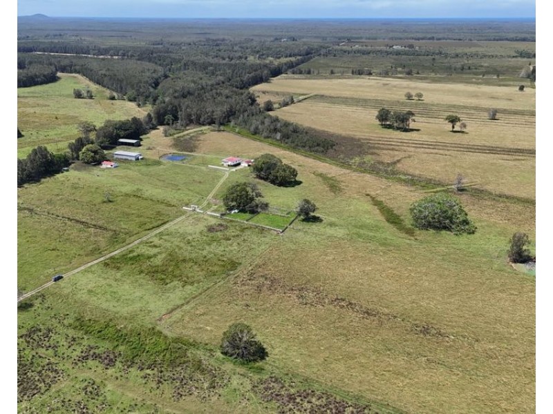 409 Mundays Lane, Limeburners Creek NSW 2444