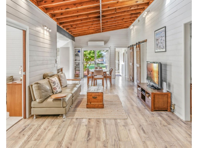 4300 Pacific Highway, Middle Brother NSW 2443
