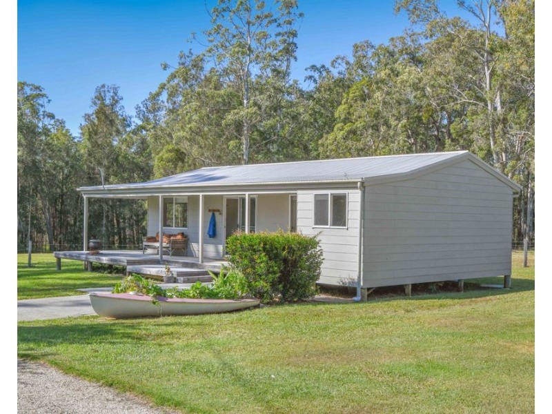 4300 Pacific Highway, Middle Brother NSW 2443