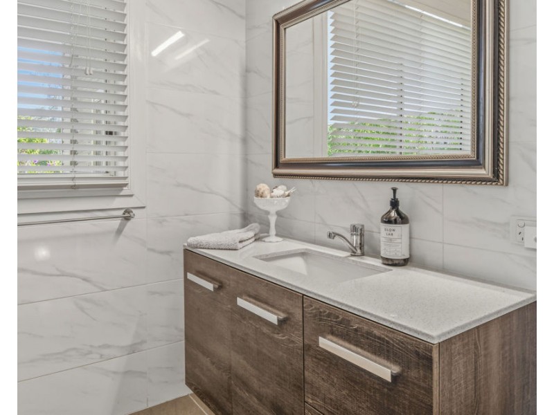 4300 Pacific Highway, Middle Brother NSW 2443