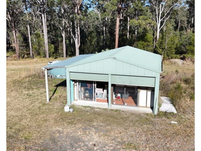 177 Crowther Drive, Kundabung NSW 2441