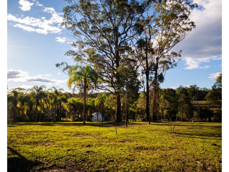 1098 Crescent Head Road, Crescent Head NSW 2440
