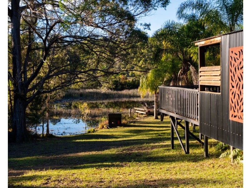 1098 Crescent Head Road, Crescent Head NSW 2440