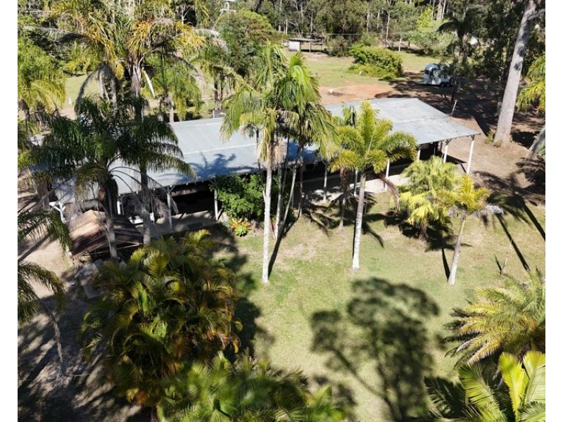 1098 Crescent Head Road, Crescent Head NSW 2440