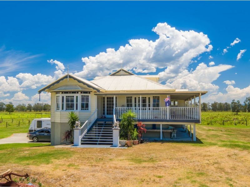 Summer Island NSW 2440