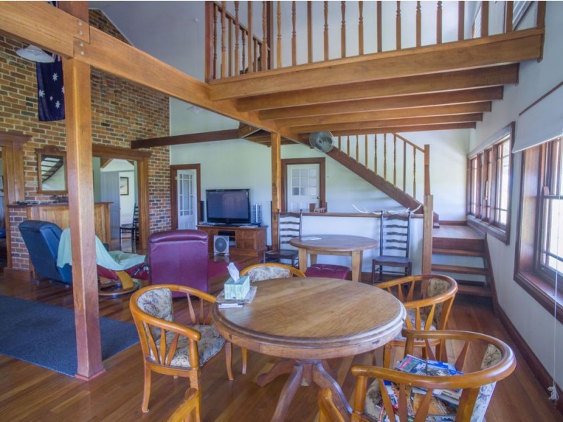 Summer Island NSW 2440