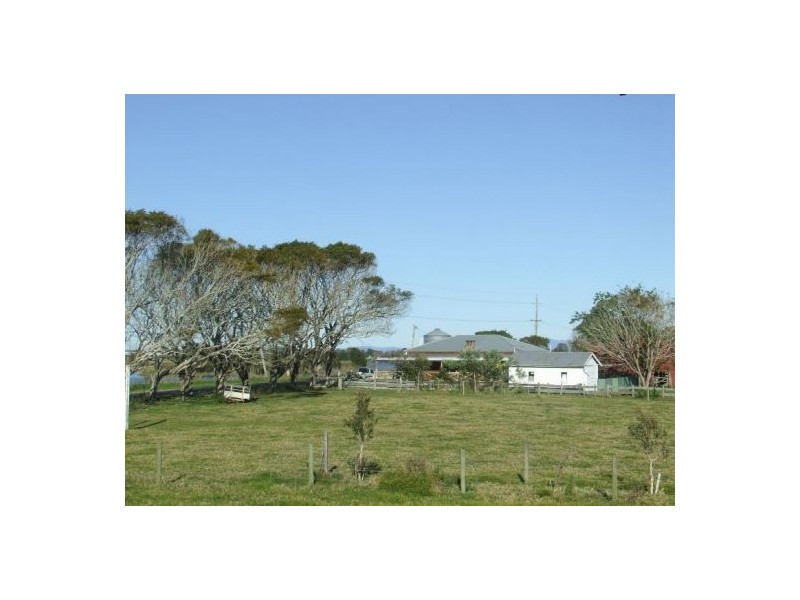 Summer Island NSW 2440