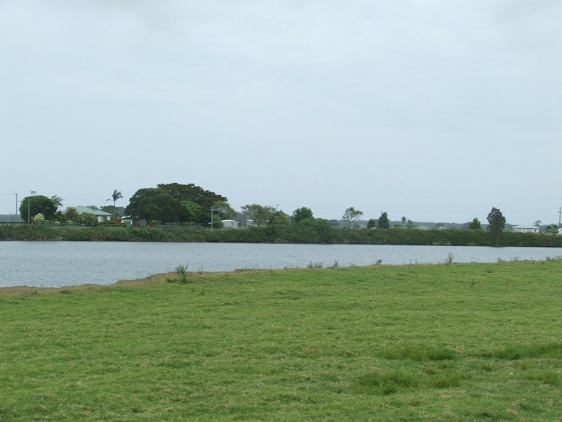 Summer Island NSW 2440