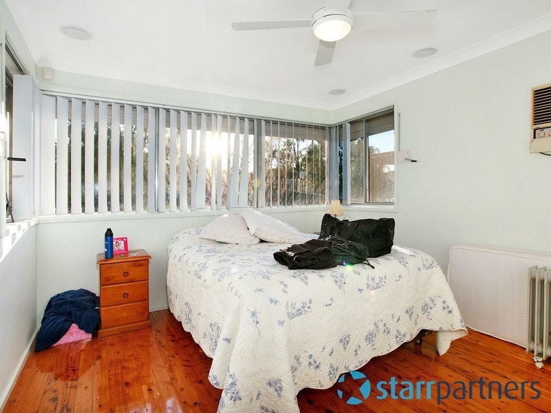 100 College Street, Cambridge Park NSW 2747