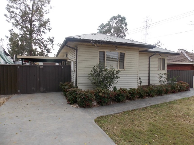 45 Eton Road, Cambridge Park NSW 2747