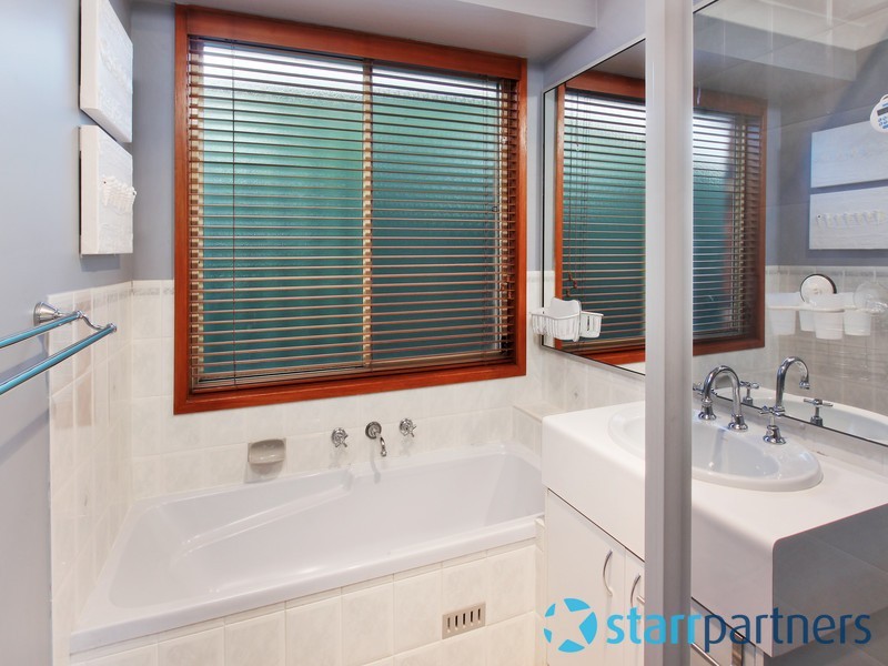 6 Barry Coe Place, Cranebrook NSW 2749