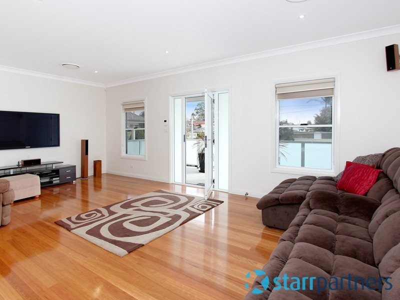 2 Rosedale Avenue, Penrith NSW 2750