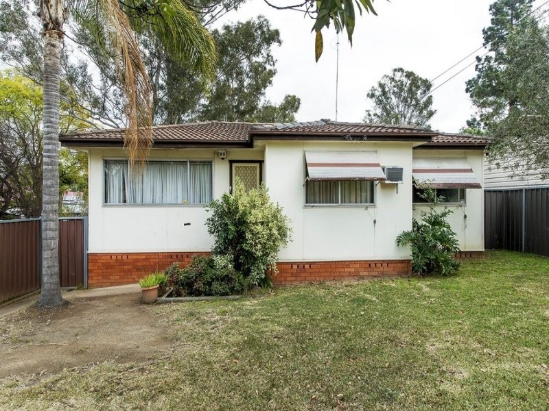 83 Kareela Avenue, Penrith NSW 2750