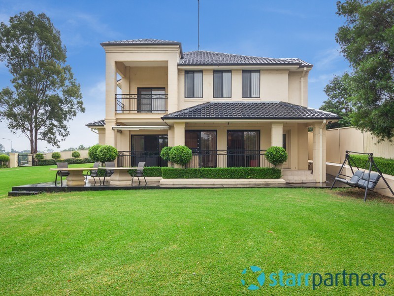 8 Marie Pitt Place, Glenmore Park NSW 2745