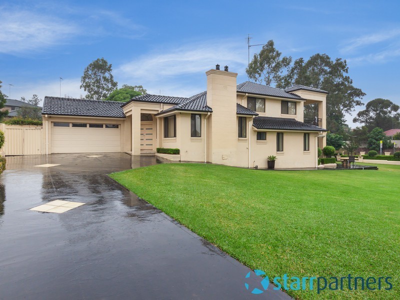 8 Marie Pitt Place, Glenmore Park NSW 2745
