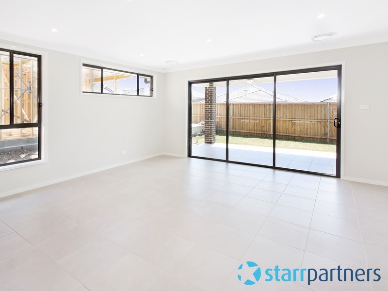 17 James Riley Drive, Glenmore Park NSW 2745