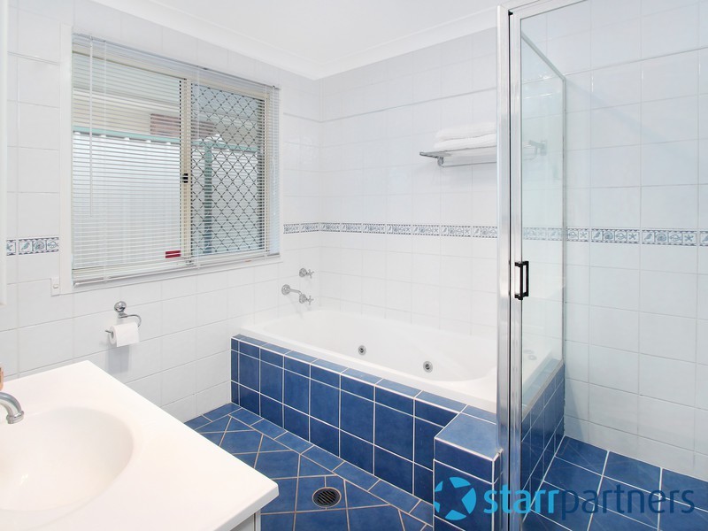 3 Bushlark Pl, Claremont Meadows NSW 2747