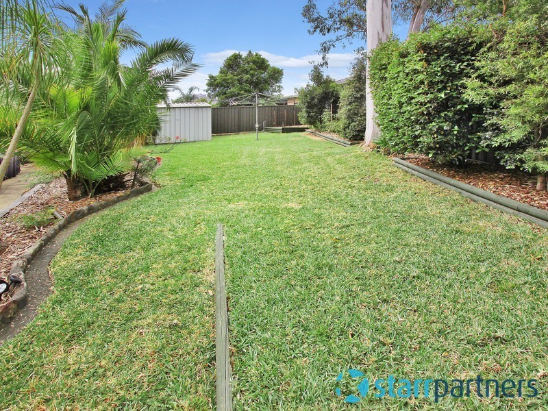 6 Greenway Drive, South Penrith NSW 2750
