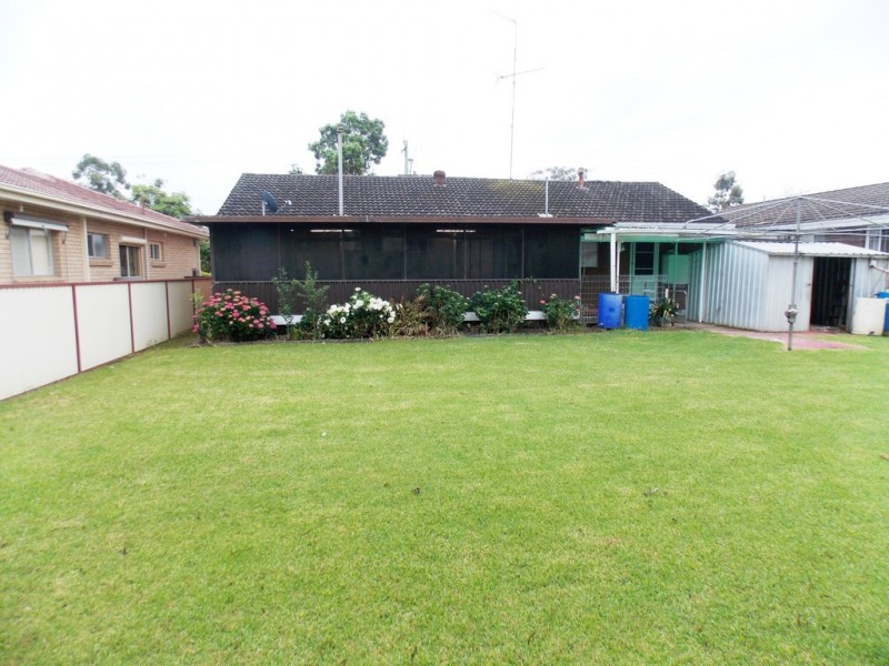 17 Imperial Avenue, Emu Plains NSW 2750