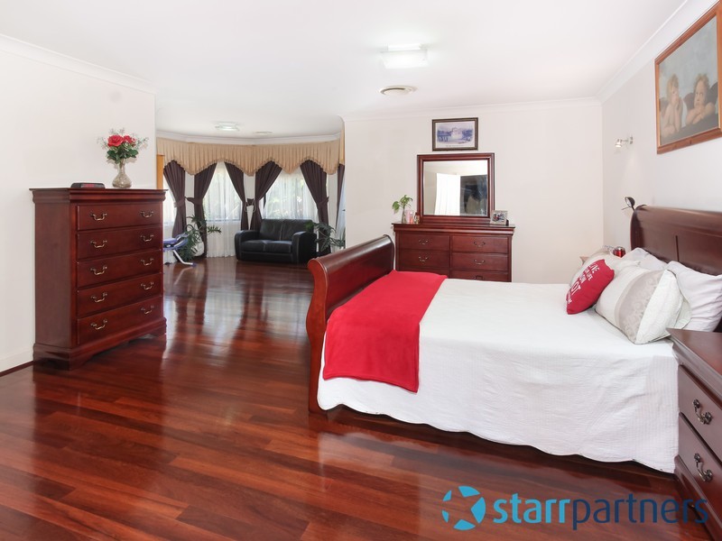 20 Glengarry Drive, Glenmore Park NSW 2745