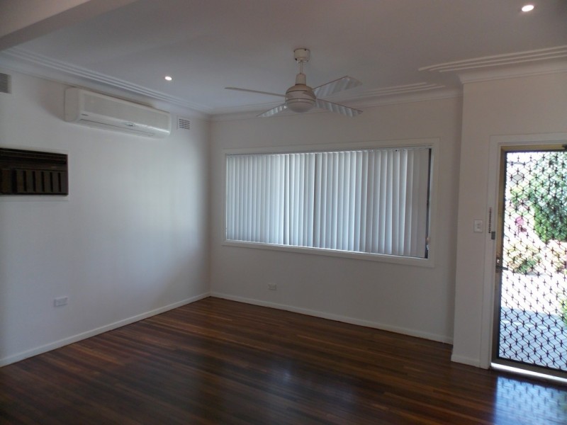 15 Epping Close, Cambridge Park NSW 2747