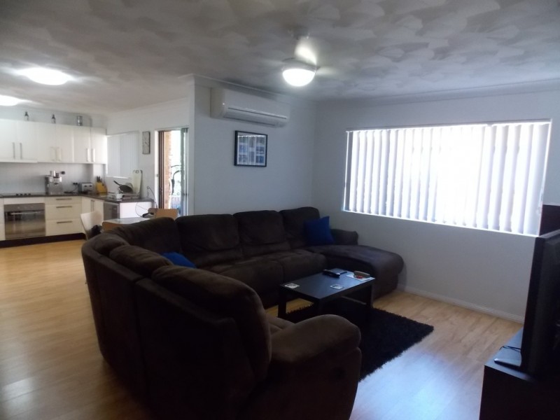 10/17 Preston Street, Jamisontown NSW 2750