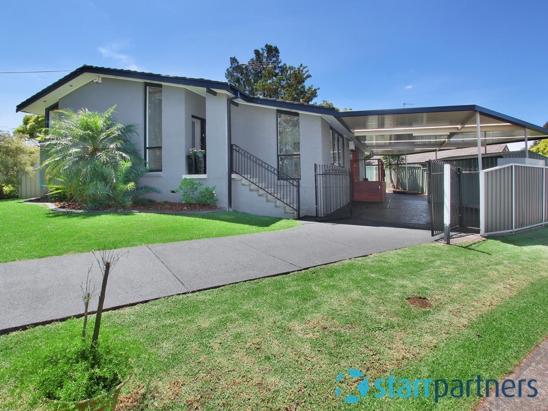 6 Walcha Place, South Penrith NSW 2750