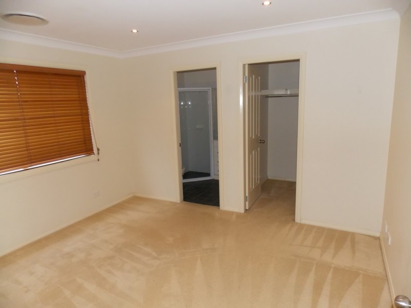 14b Herbert Street, Cambridge Park NSW 2747