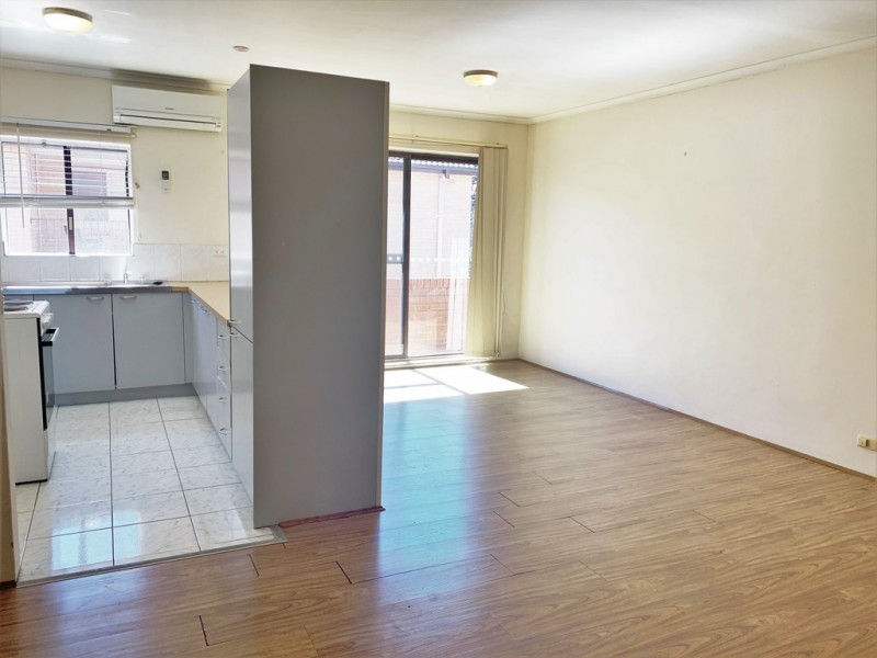 12/8 Dent Street, Jamisontown NSW 2750