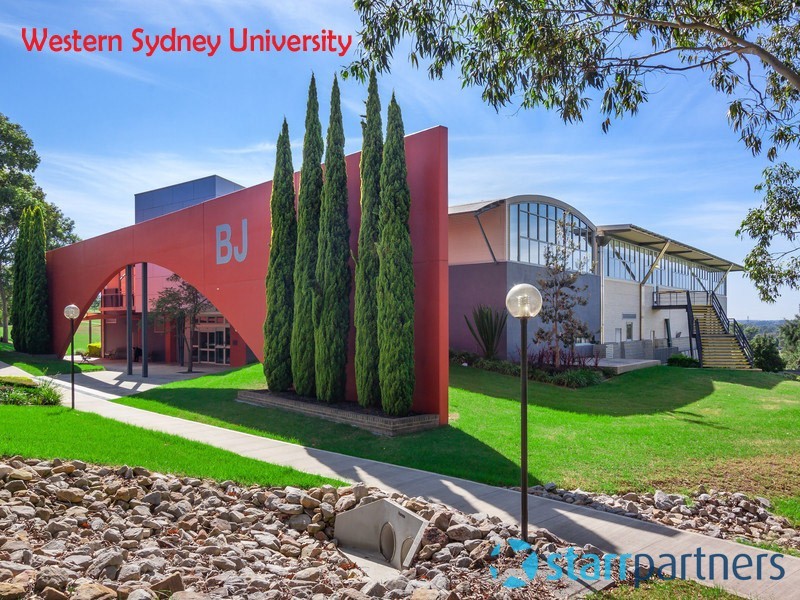 14A Angophora Avenue, Kingswood NSW 2747