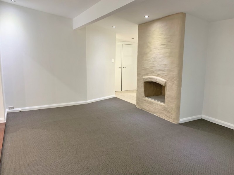 14 Dent Street, Jamisontown NSW 2750