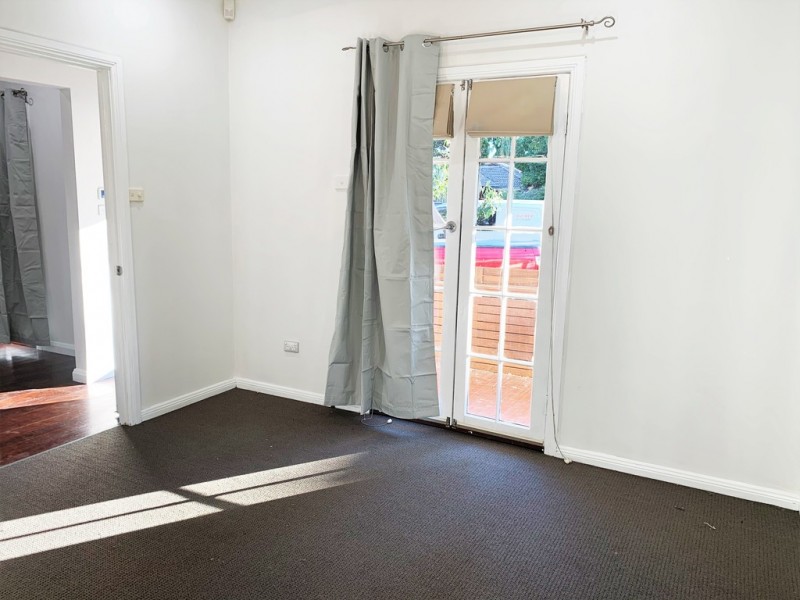 14 Dent Street, Jamisontown NSW 2750