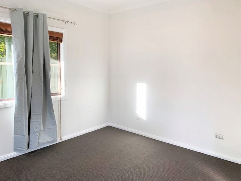 14 Dent Street, Jamisontown NSW 2750