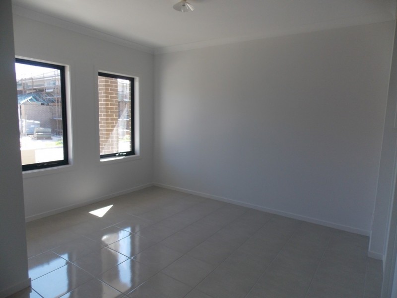 6 Bristol Place, Penrith NSW 2750