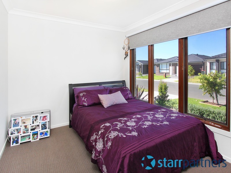 54 Stephenson Drive, Ropes Crossing NSW 2760