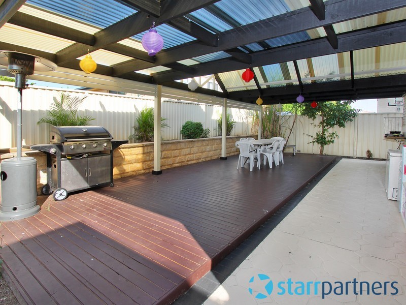 18 Lakewood Terrace, Glenmore Park NSW 2745