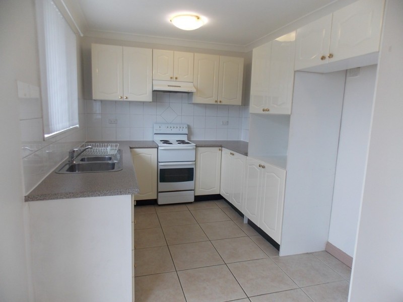 21 Palau Crescent, Lethbridge Park NSW 2770