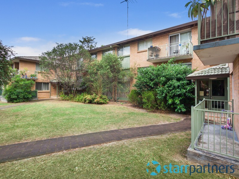 6/14 Santley Cres, Kingswood NSW 2747