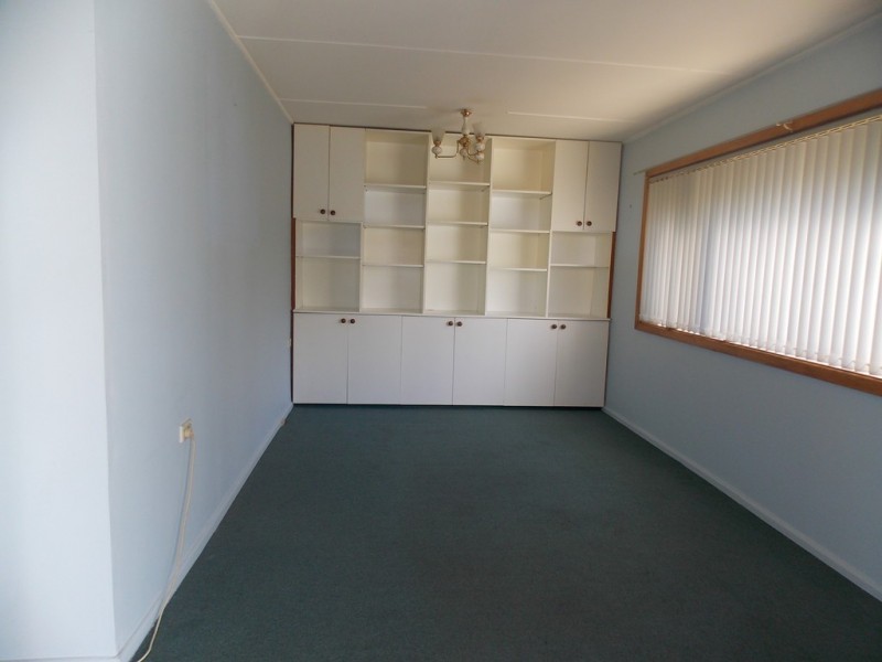 9 Thompson Avenue, St Marys NSW 2760