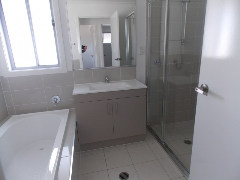 8 Bristol Place, Penrith NSW 2750