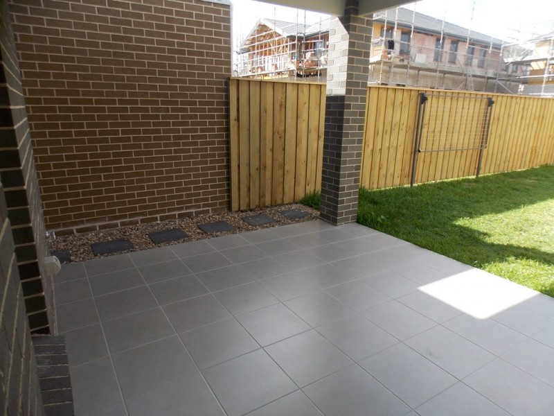 8 Bristol Place, Penrith NSW 2750