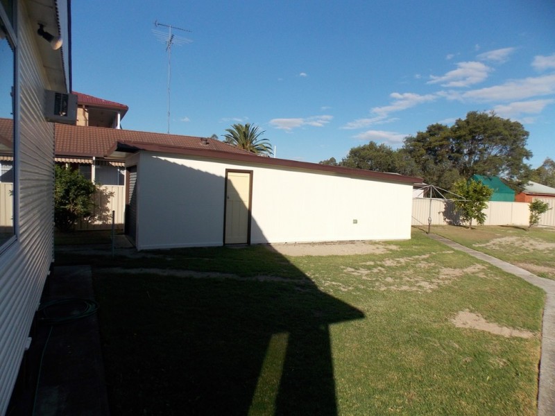 2 Oleander Road, North St Marys NSW 2760