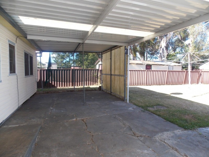 22 Dorset Street, Cambridge Park NSW 2747