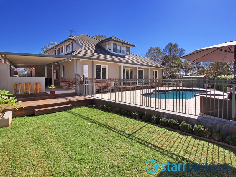 2 Glengarry Dr, Glenmore Park NSW 2745