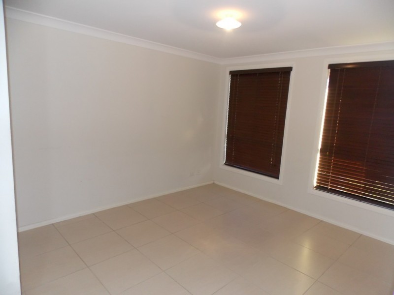 17 Bugle Street, Ropes Crossing NSW 2760